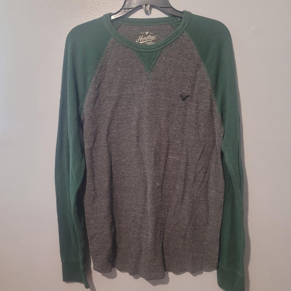 American Eagle Heritage Men's Green and Gray Long Sleeve Shirt